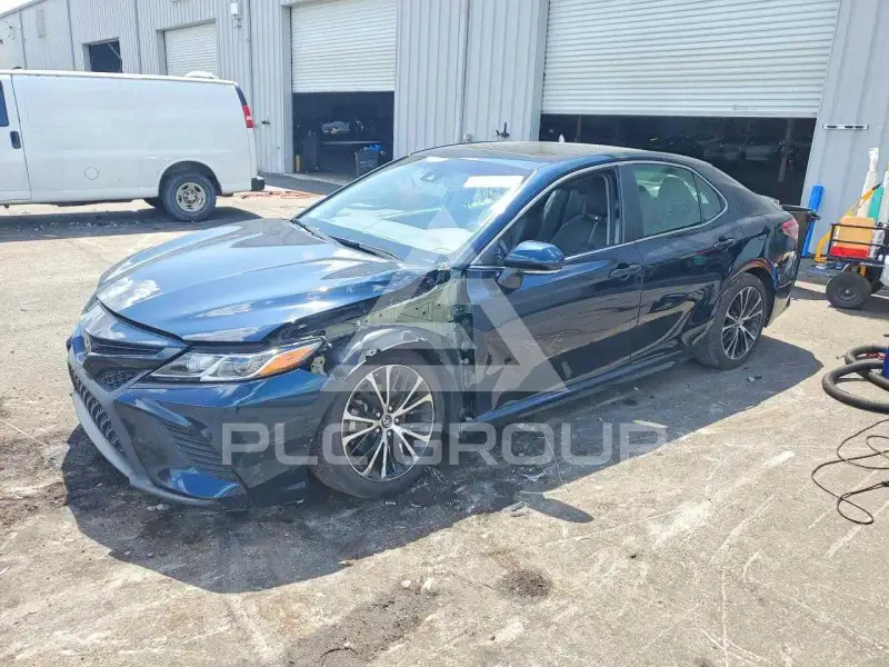 2018 Toyota CAMRY фото
