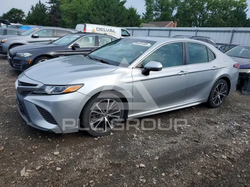 2018 Toyota CAMRY фото