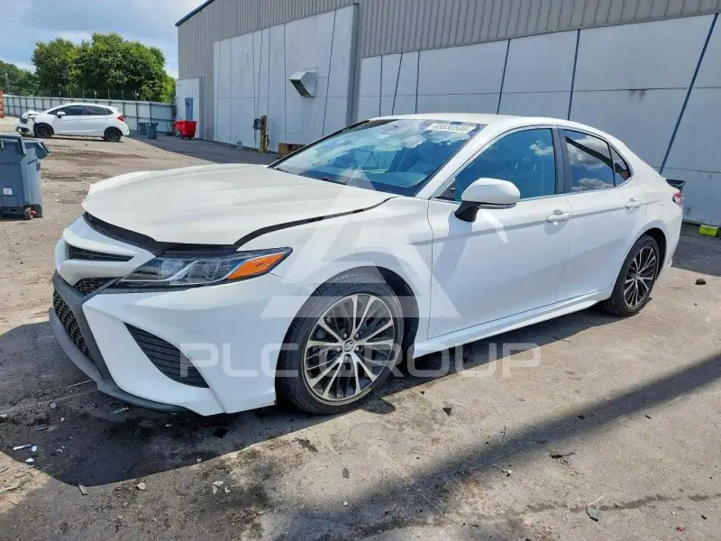 2018 Toyota CAMRY фото