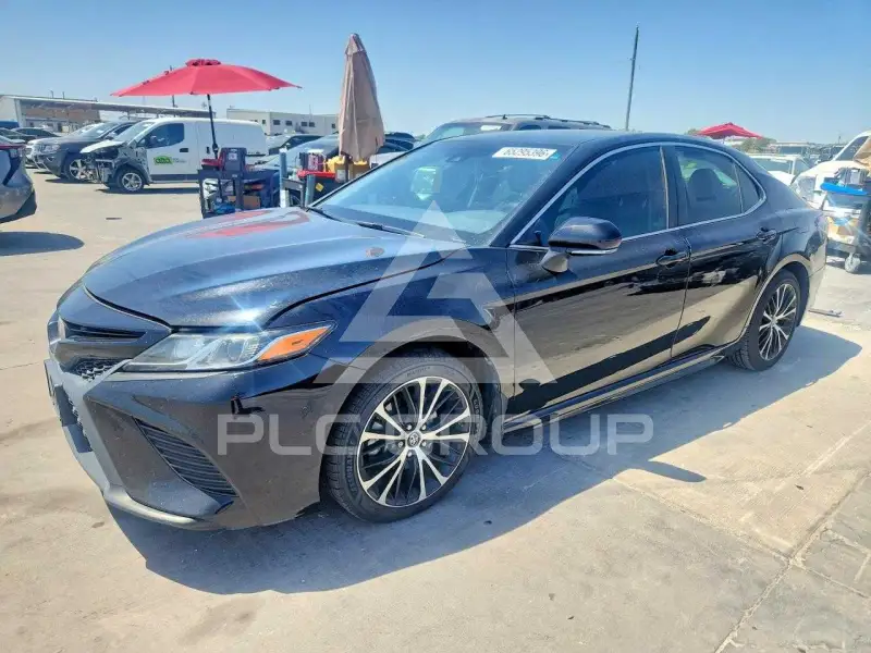2018 Toyota CAMRY фото