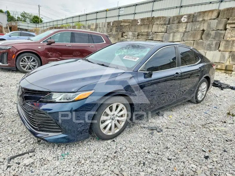 2018 Toyota CAMRY фото