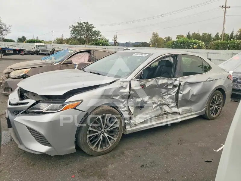 2018 Toyota CAMRY фото