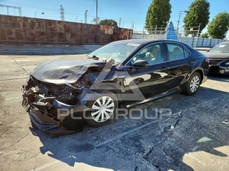 2018 Toyota CAMRY фото