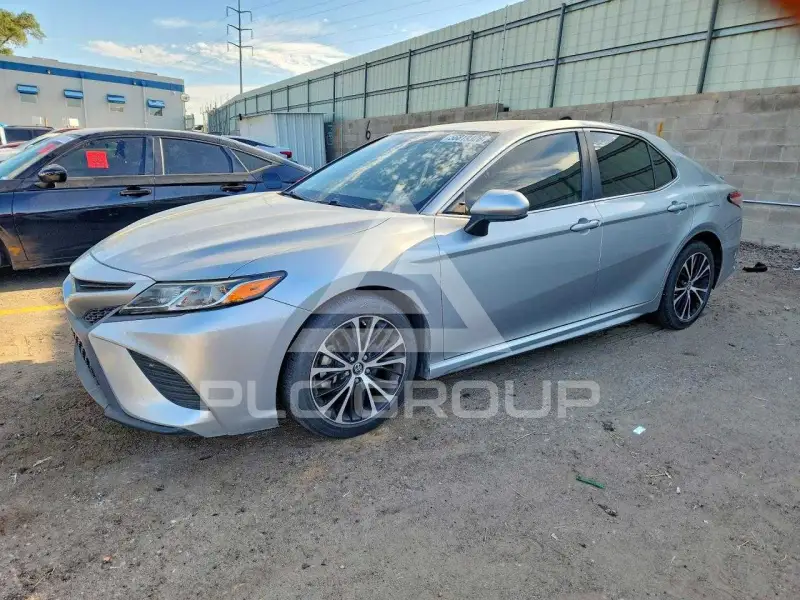 2018 Toyota CAMRY фото