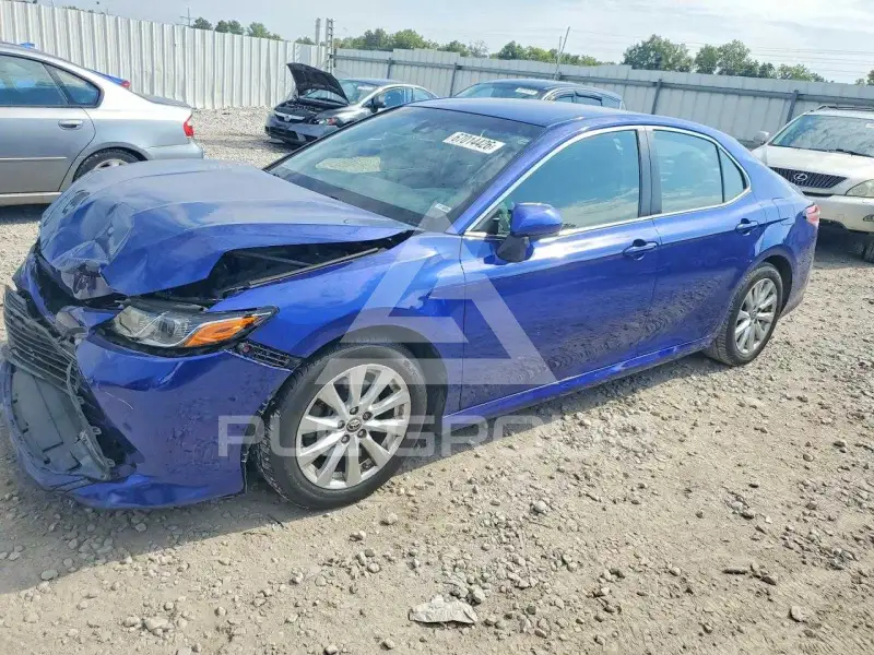 2018 Toyota CAMRY фото