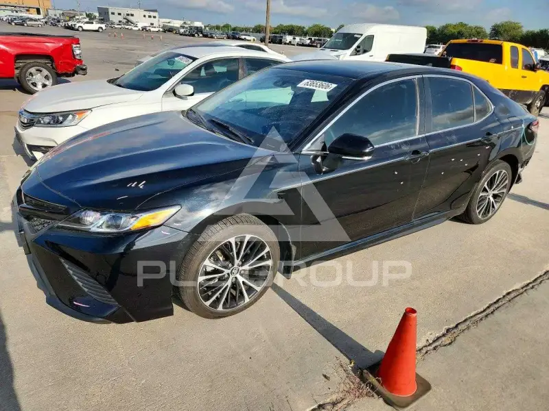 2018 Toyota CAMRY фото