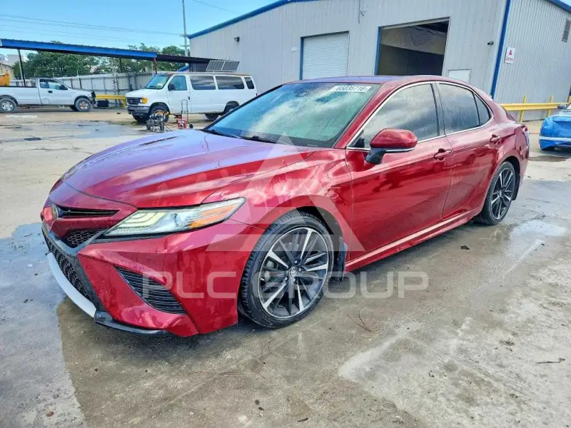 2018 Toyota CAMRY фото