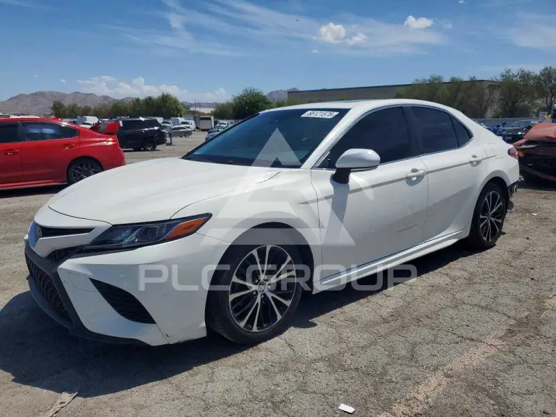 2018 Toyota CAMRY фото