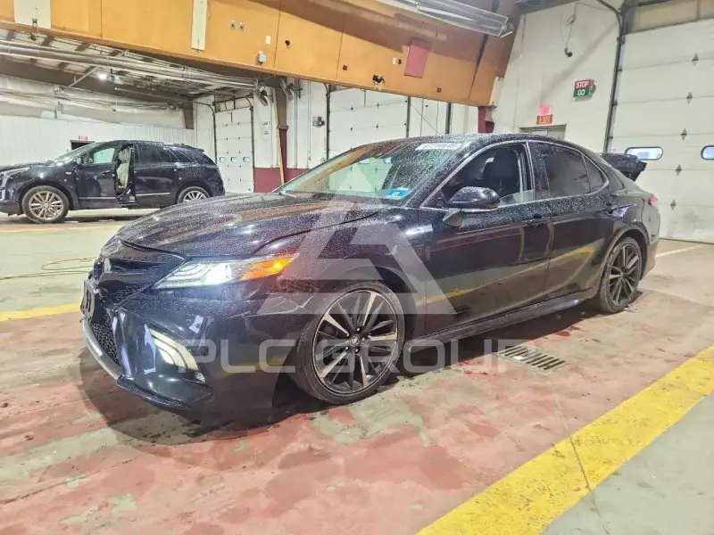 2018 Toyota CAMRY фото
