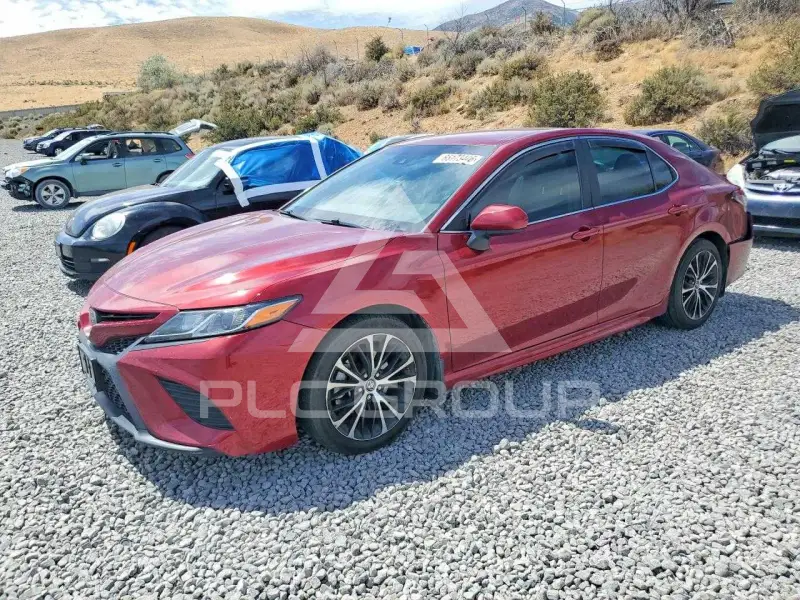 2018 Toyota CAMRY фото