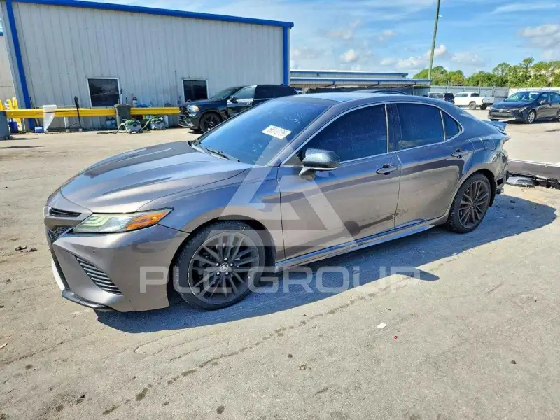 2018 Toyota CAMRY photo