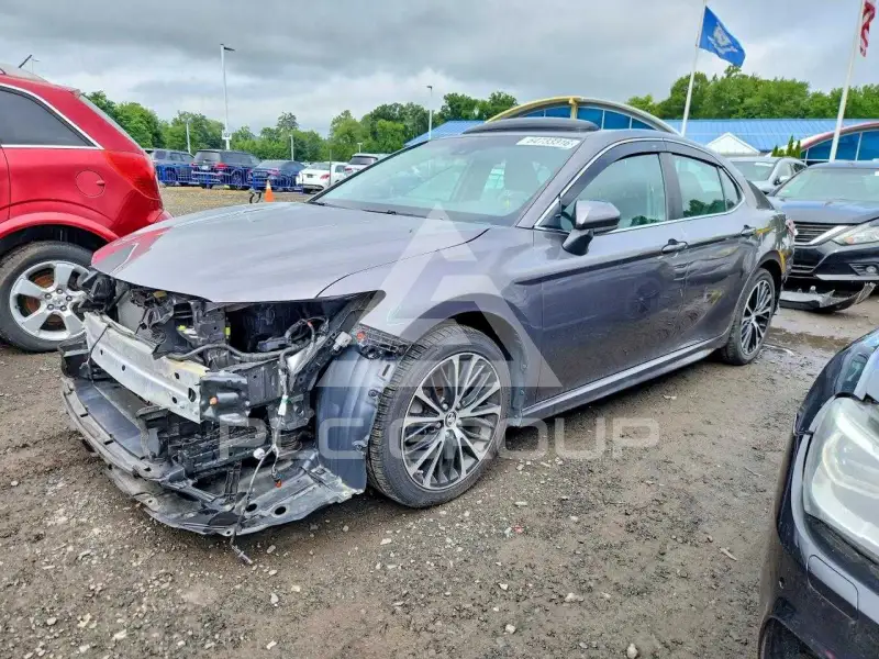 2018 Toyota CAMRY фото