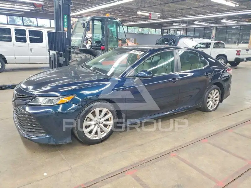 2018 Toyota CAMRY фото