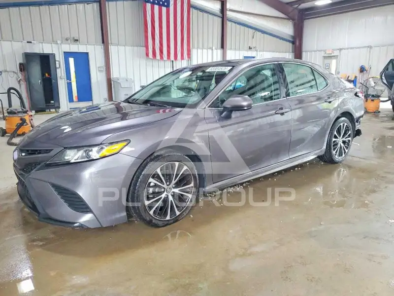 2018 Toyota CAMRY фото