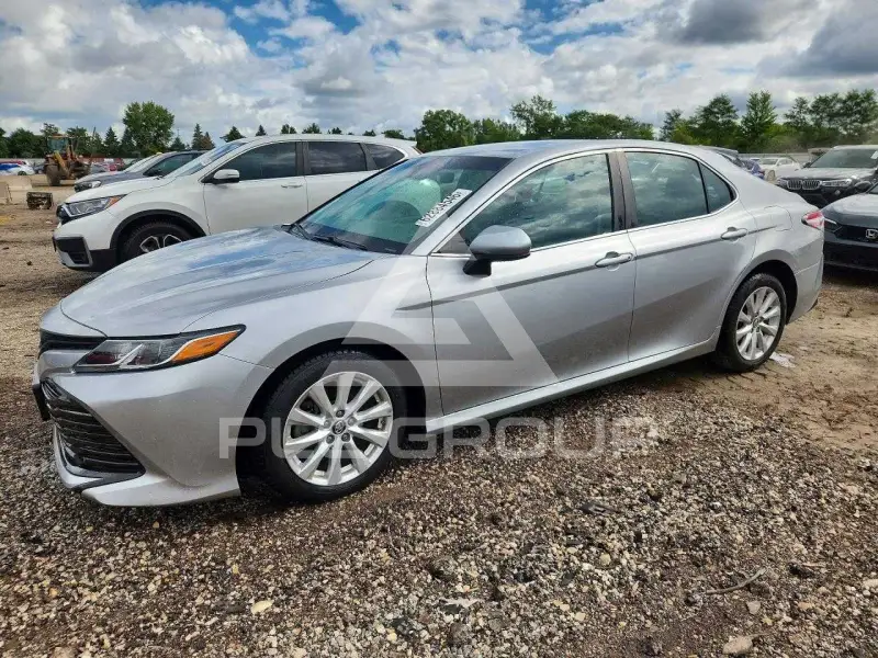 2018 Toyota CAMRY фото