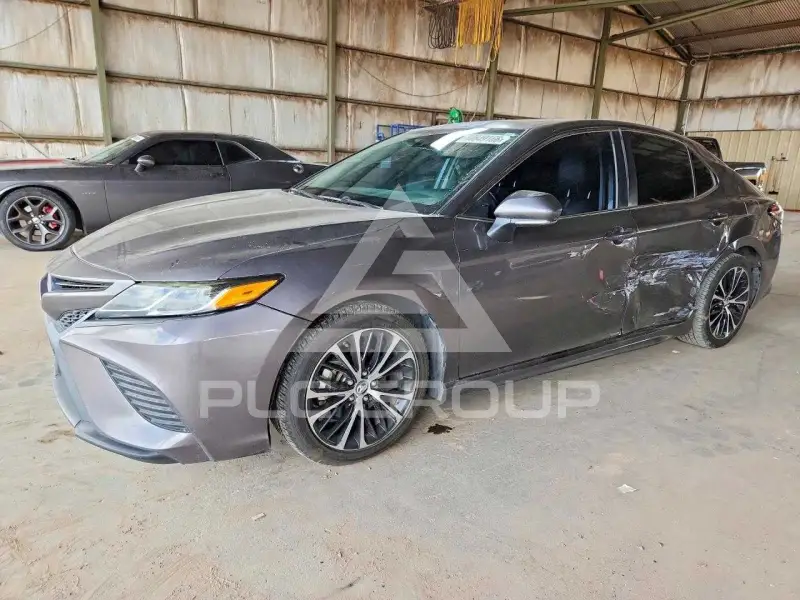 2018 Toyota CAMRY фото