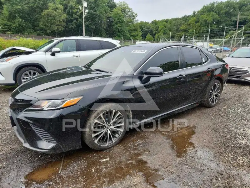 2018 Toyota CAMRY photo