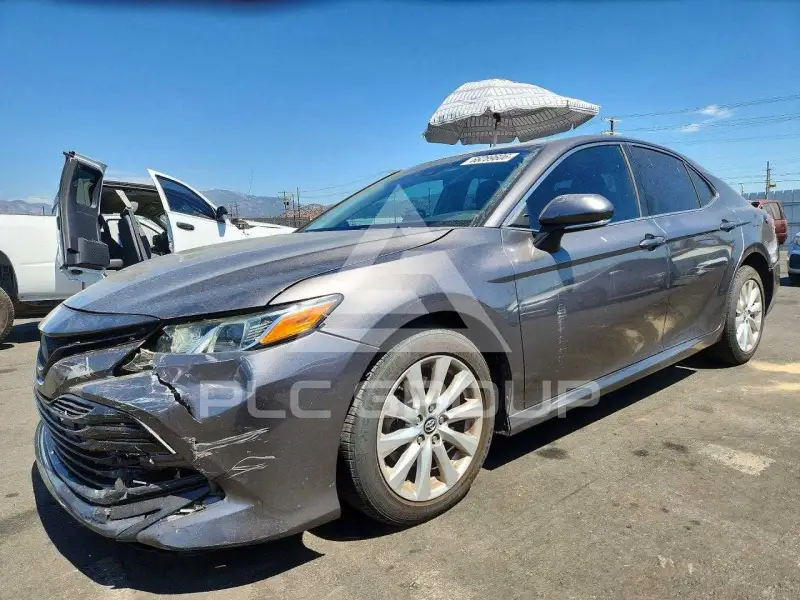 2018 Toyota CAMRY photo