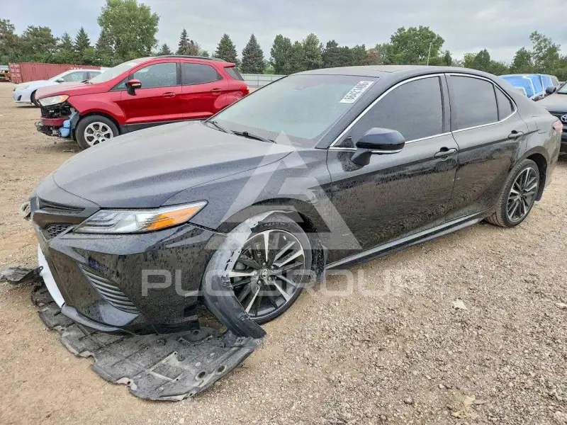 2018 Toyota CAMRY фото