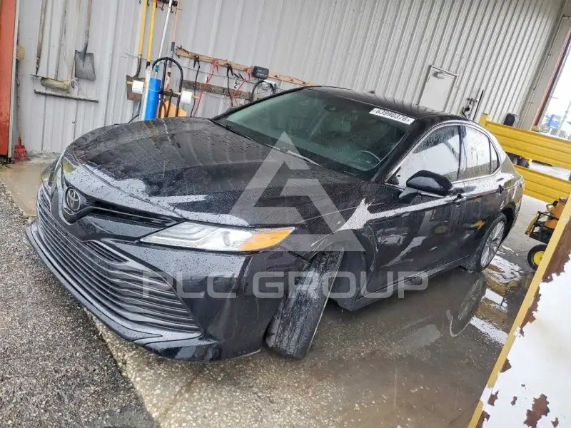 2018 Toyota CAMRY фото