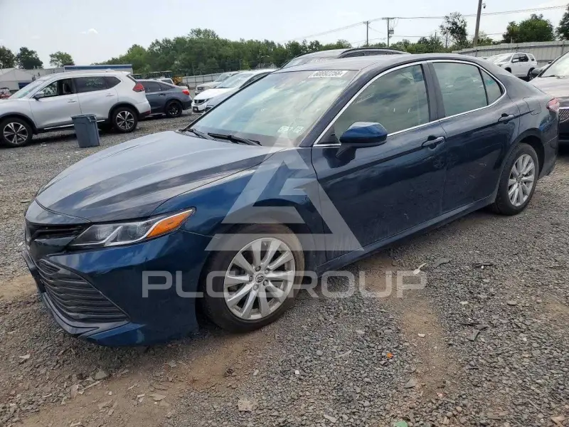 2018 Toyota CAMRY фото