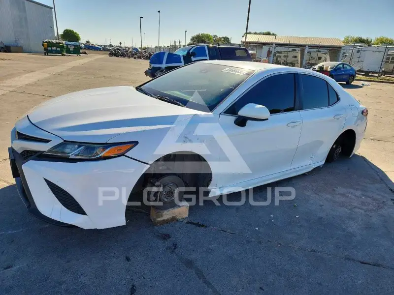 2018 Toyota CAMRY фото