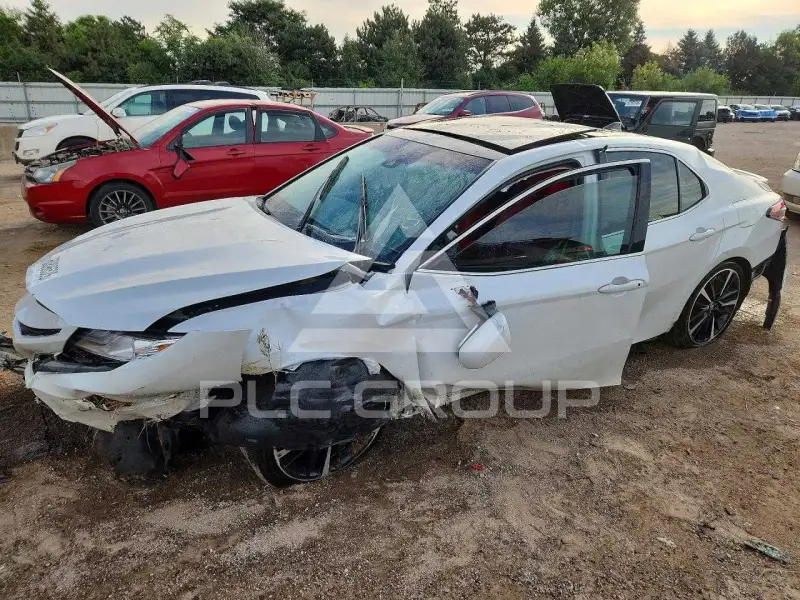 2018 Toyota CAMRY фото