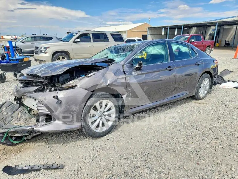 2018 Toyota CAMRY фото