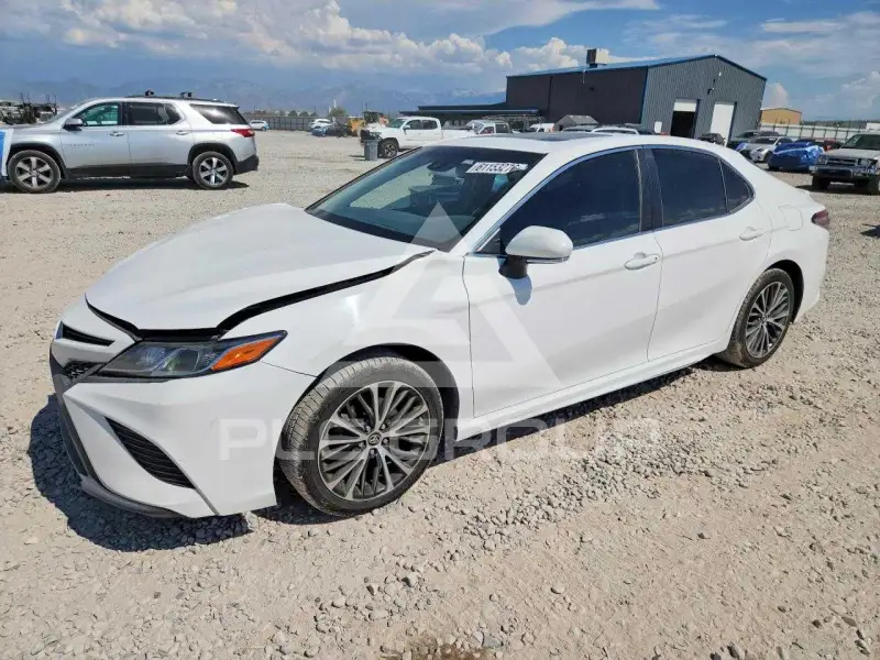 2018 Toyota CAMRY фото