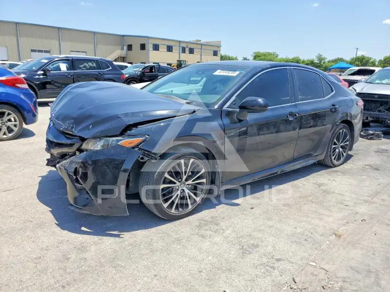 2018 Toyota CAMRY photo