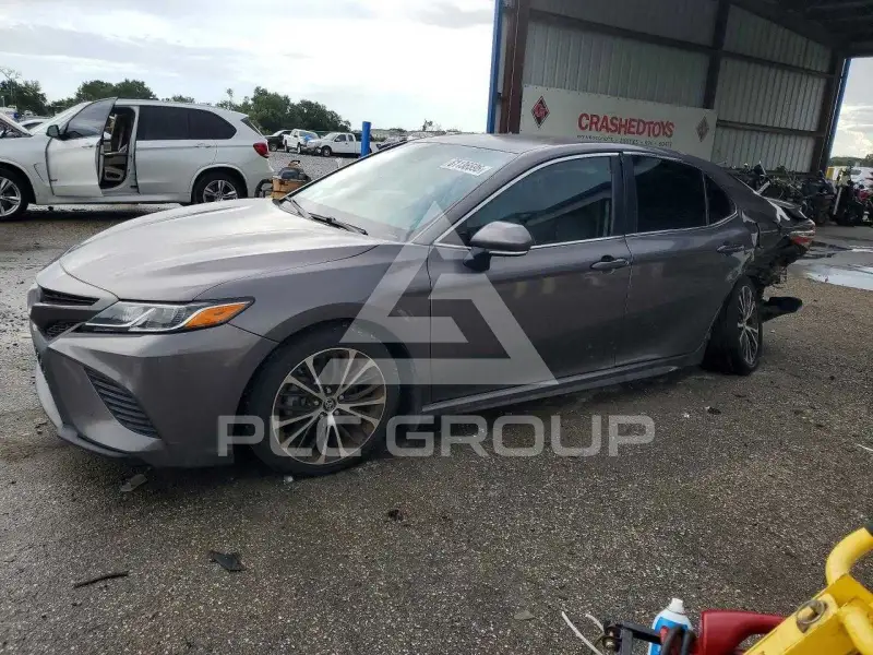 2018 Toyota CAMRY фото