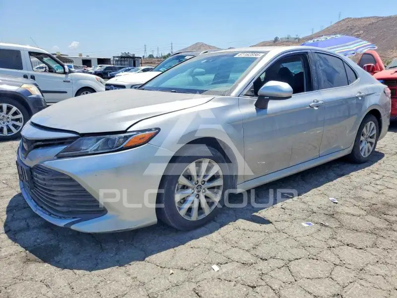 2018 Toyota CAMRY фото