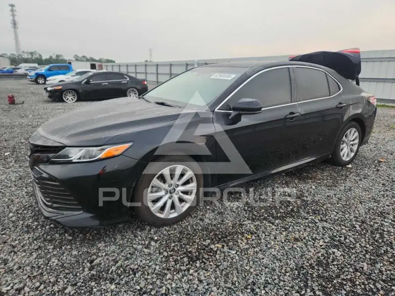 2018 Toyota CAMRY фото