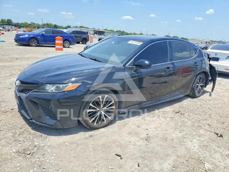 2018 Toyota CAMRY фото