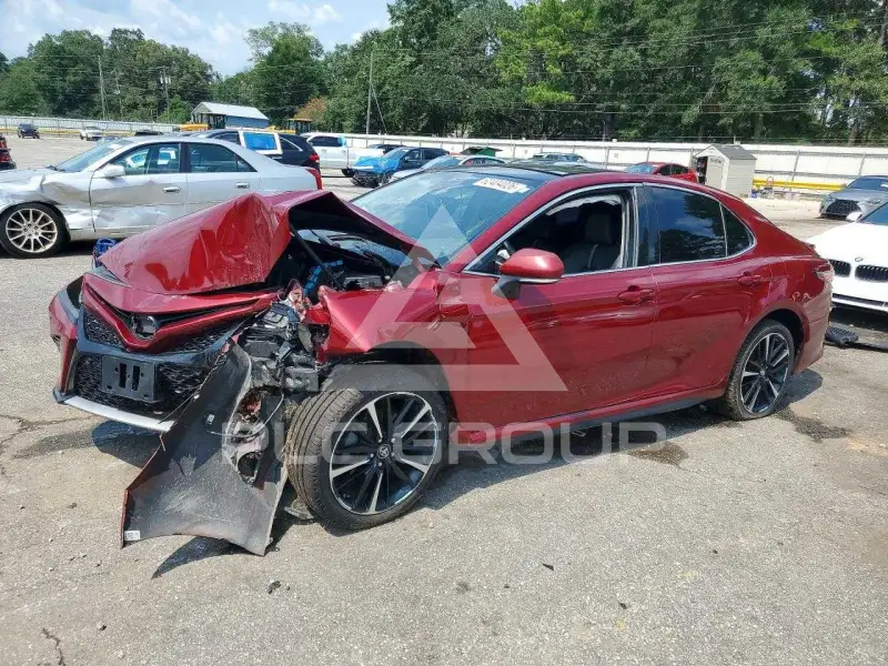 2018 Toyota CAMRY фото