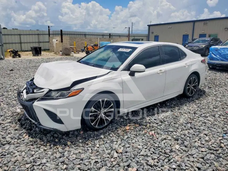 2018 Toyota CAMRY фото