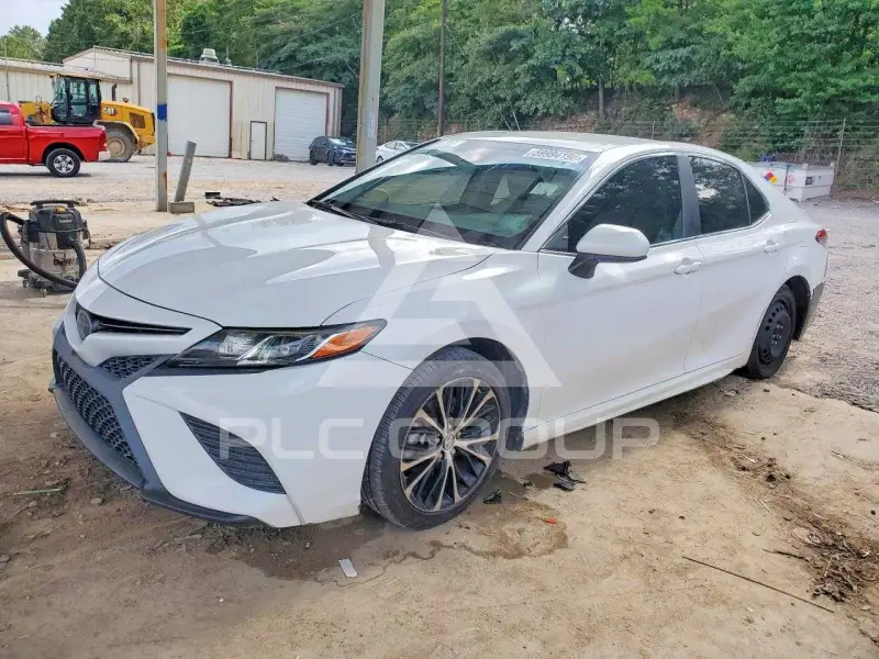 2018 Toyota CAMRY фото