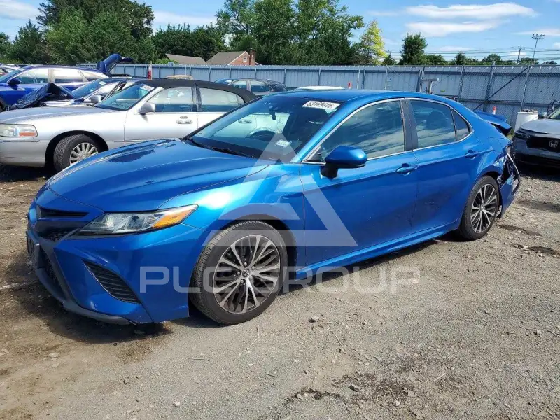 2018 Toyota CAMRY фото
