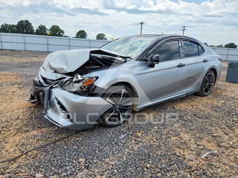 2018 Toyota CAMRY фото