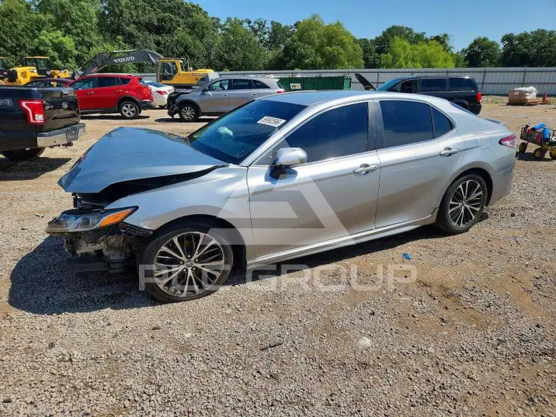2018 Toyota CAMRY фото