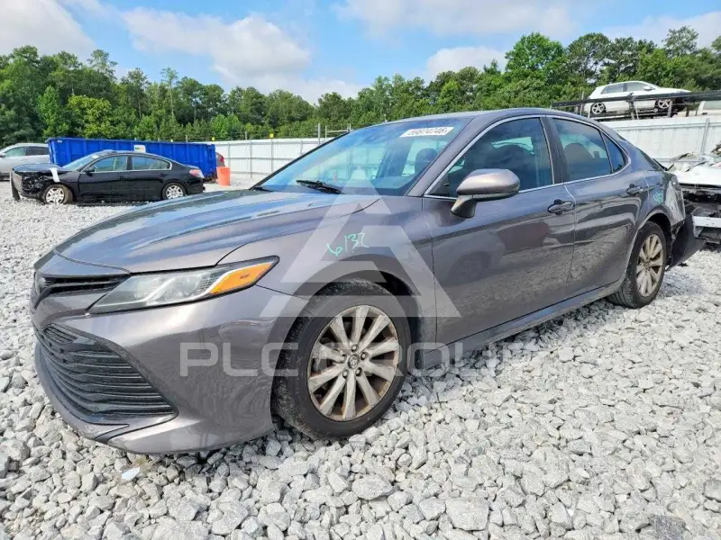 2018 Toyota CAMRY фото
