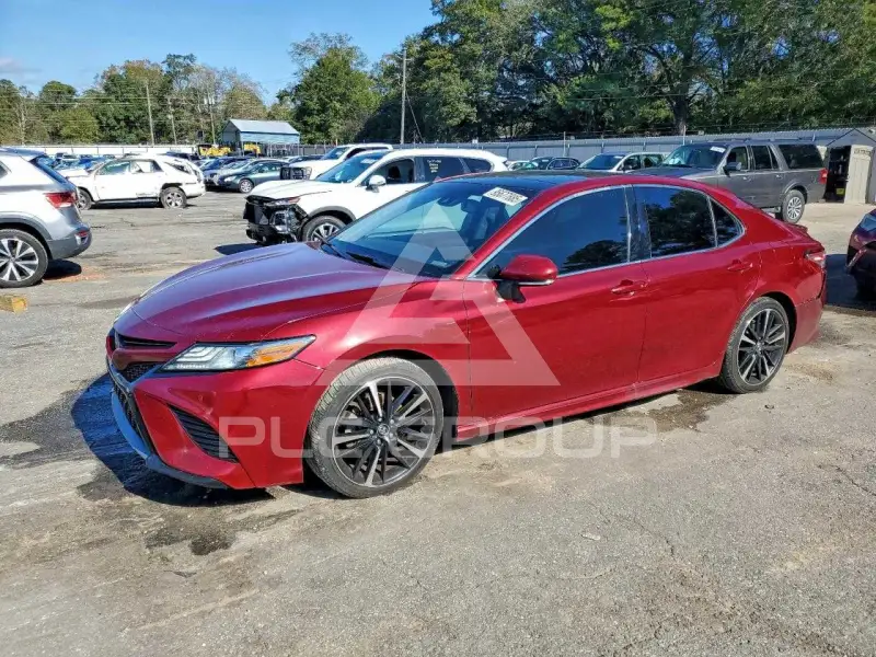 2018 Toyota CAMRY фото