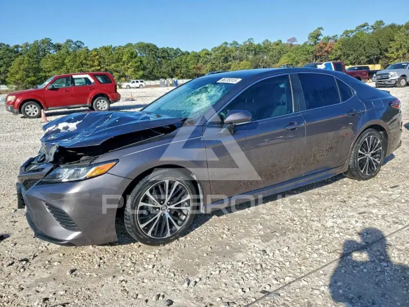 2018 Toyota CAMRY фото