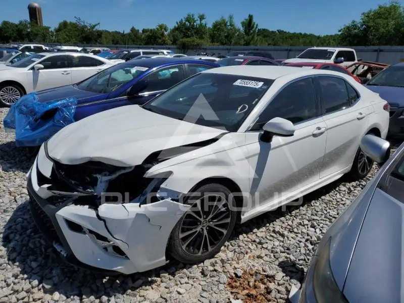 2018 Toyota CAMRY фото