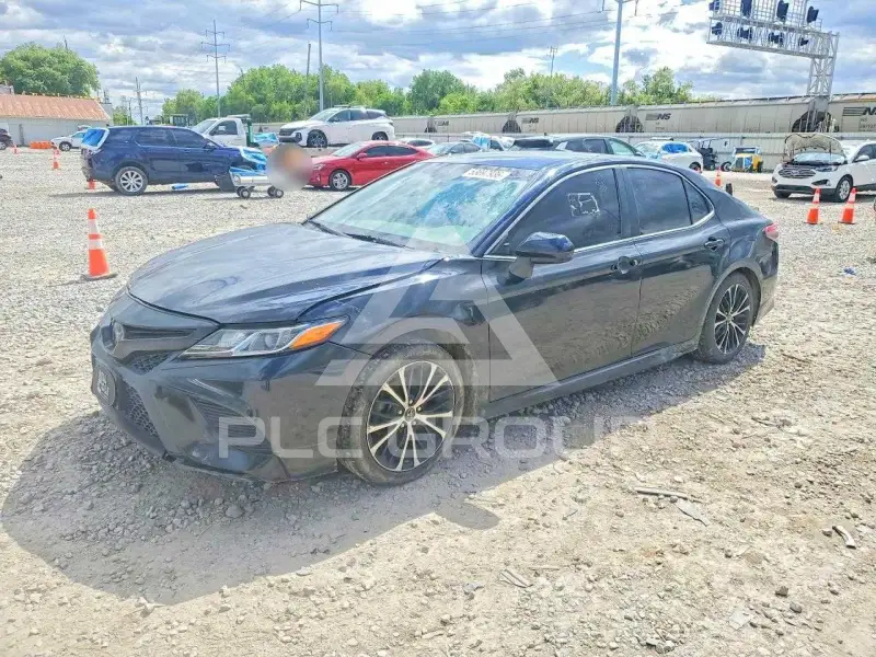 2018 Toyota CAMRY фото