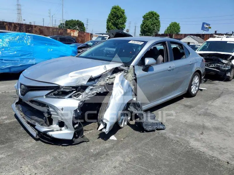 2018 Toyota CAMRY фото