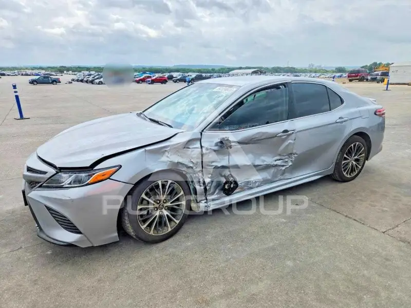 2018 Toyota CAMRY фото