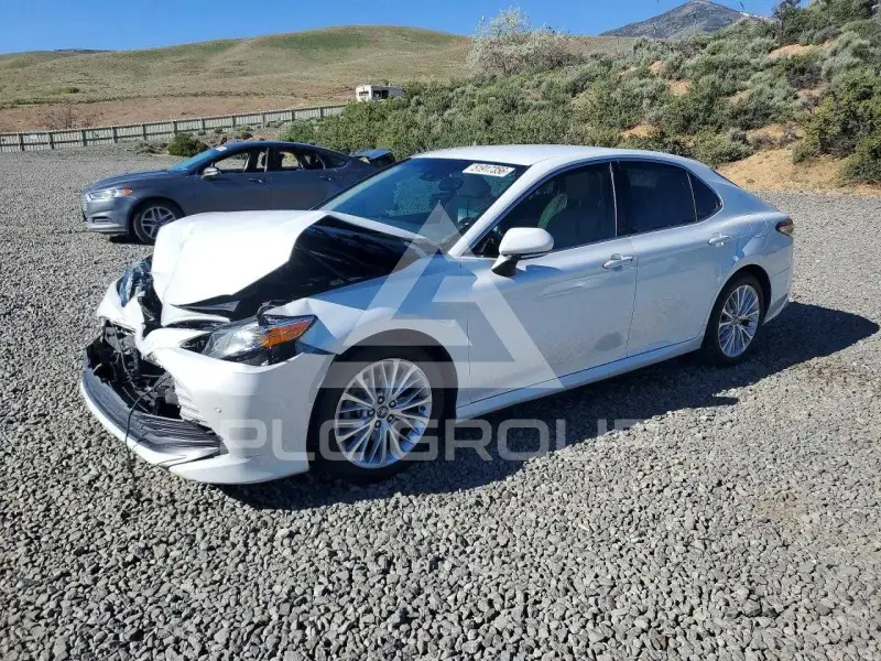 2018 Toyota CAMRY photo