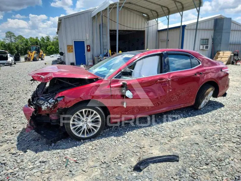 2018 Toyota CAMRY photo
