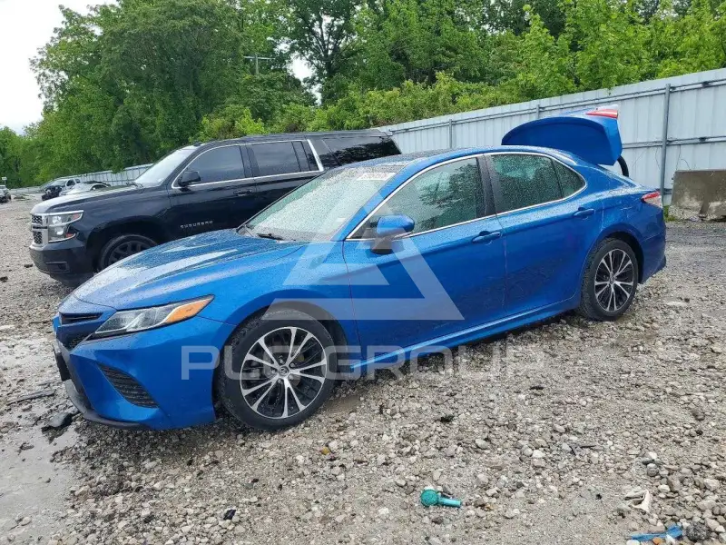 2018 Toyota CAMRY фото